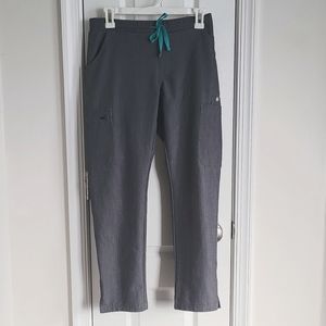 FIGS Yola skinny scrub pants, graphite, XS petite